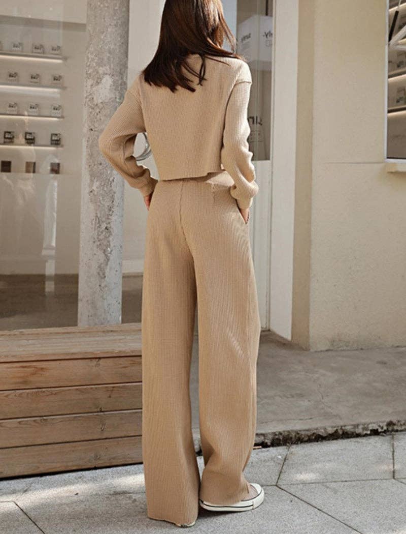 safistyle - Wholesale Lounge Set - Women's - Ribbed Cropped Top and Wide-Leg Lounge Set7