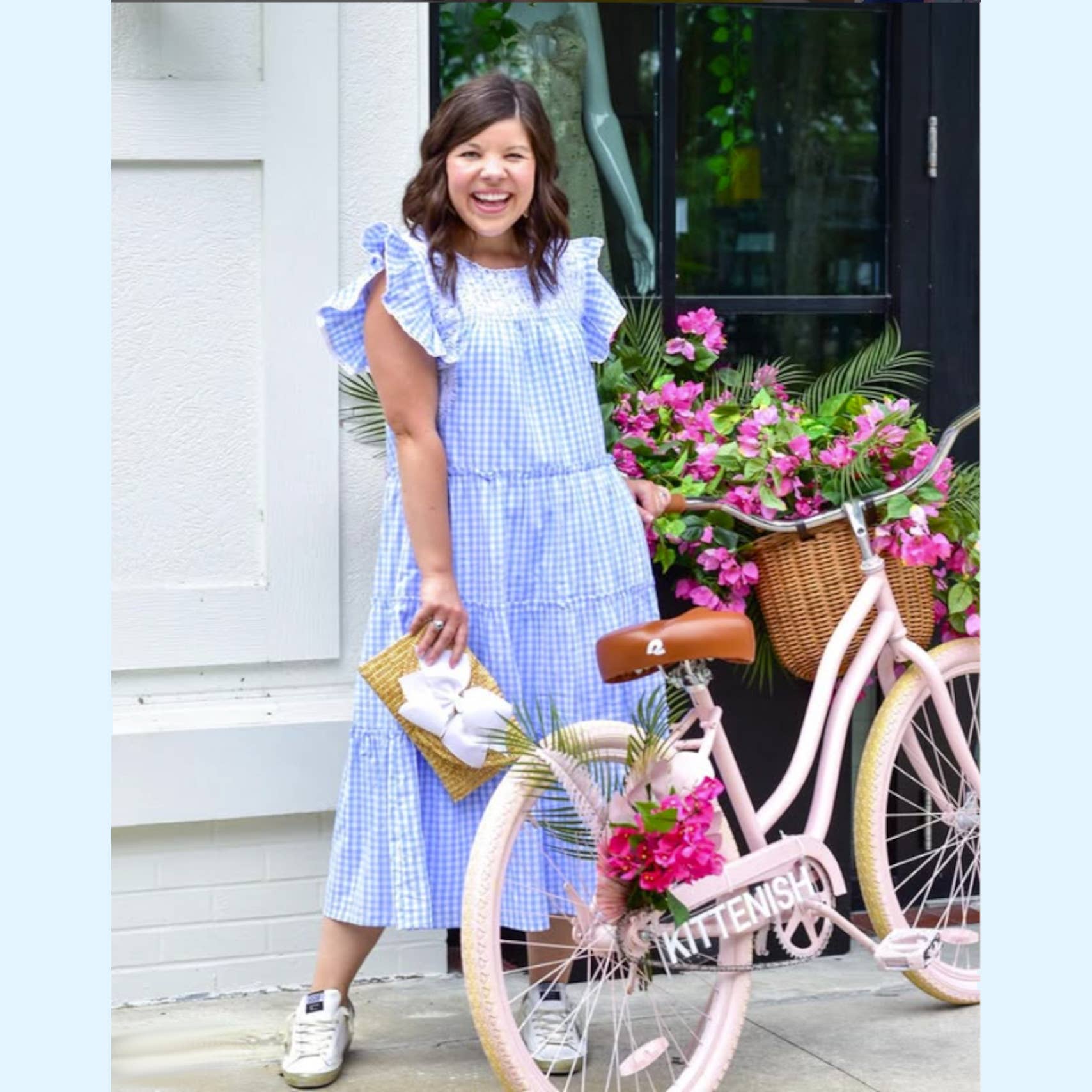 Peachy Pendants - Wholesale Clutch Bag - Women's - Vineyard Straw Clutch with White Bow1