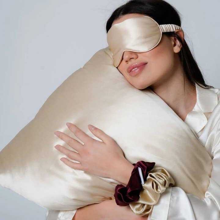 Francine Hair Care - Vendita all'ingrosso Maschera per dormire - Federa in Seta di Gelso0