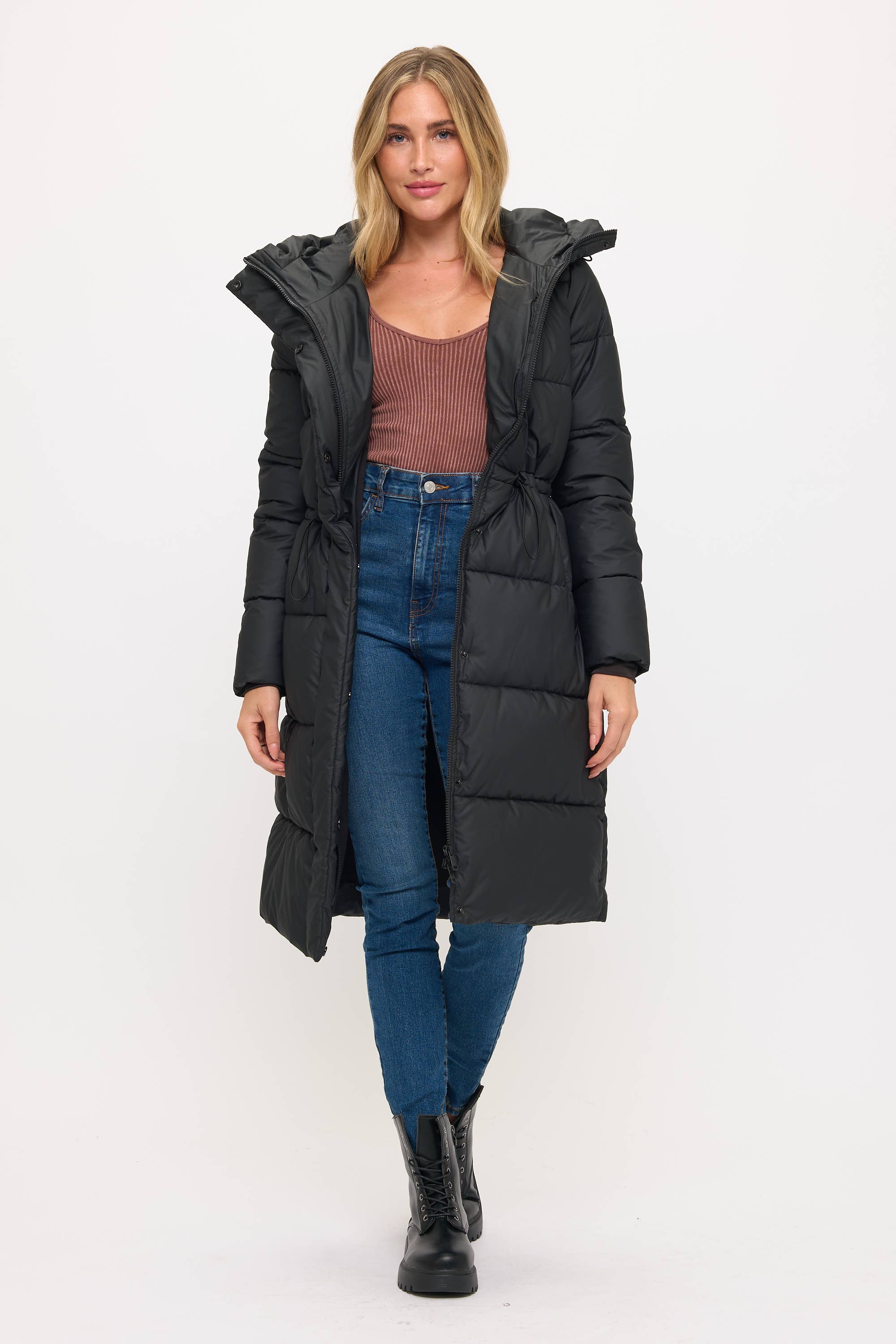 Coalition Apparel Inc - Wholesale Pufferjack - Dames - CLANP0112: Nordic Luxe Gewatteerde Jas met Capuchon4