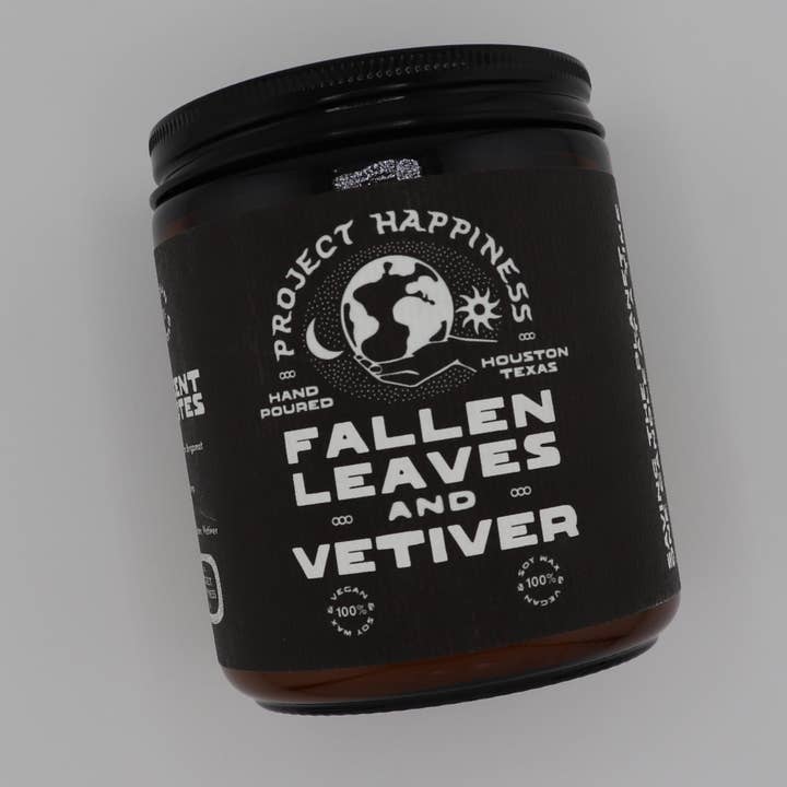 Bougie en soja Feuilles tombées et Vétiver - 8oz pour la vente par Project Happiness Candle Co.