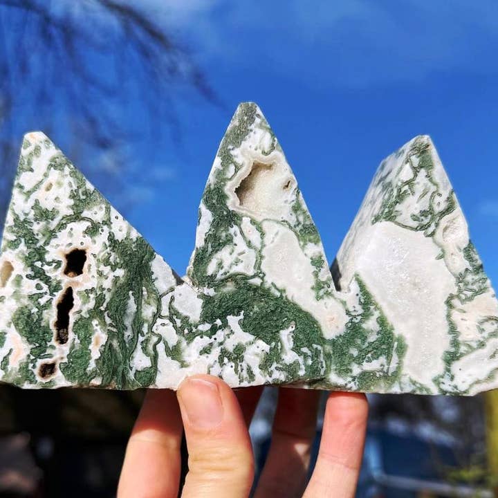 Agata muschiata montagna 946g chiamata Monty come mostrato, solo una gemma. per la vendita all'ingrosso da parte di Elf Kendal Hippies