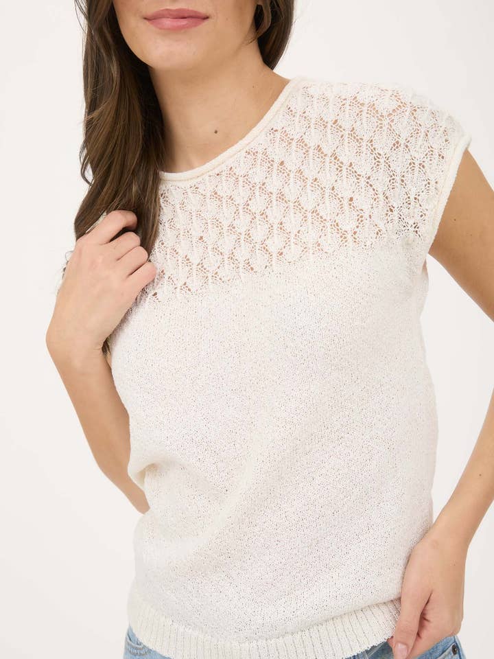 Blu Pepper - Wholesale Knit Top - Women's - EYELET YOKE SWEATER KNIT TOP
