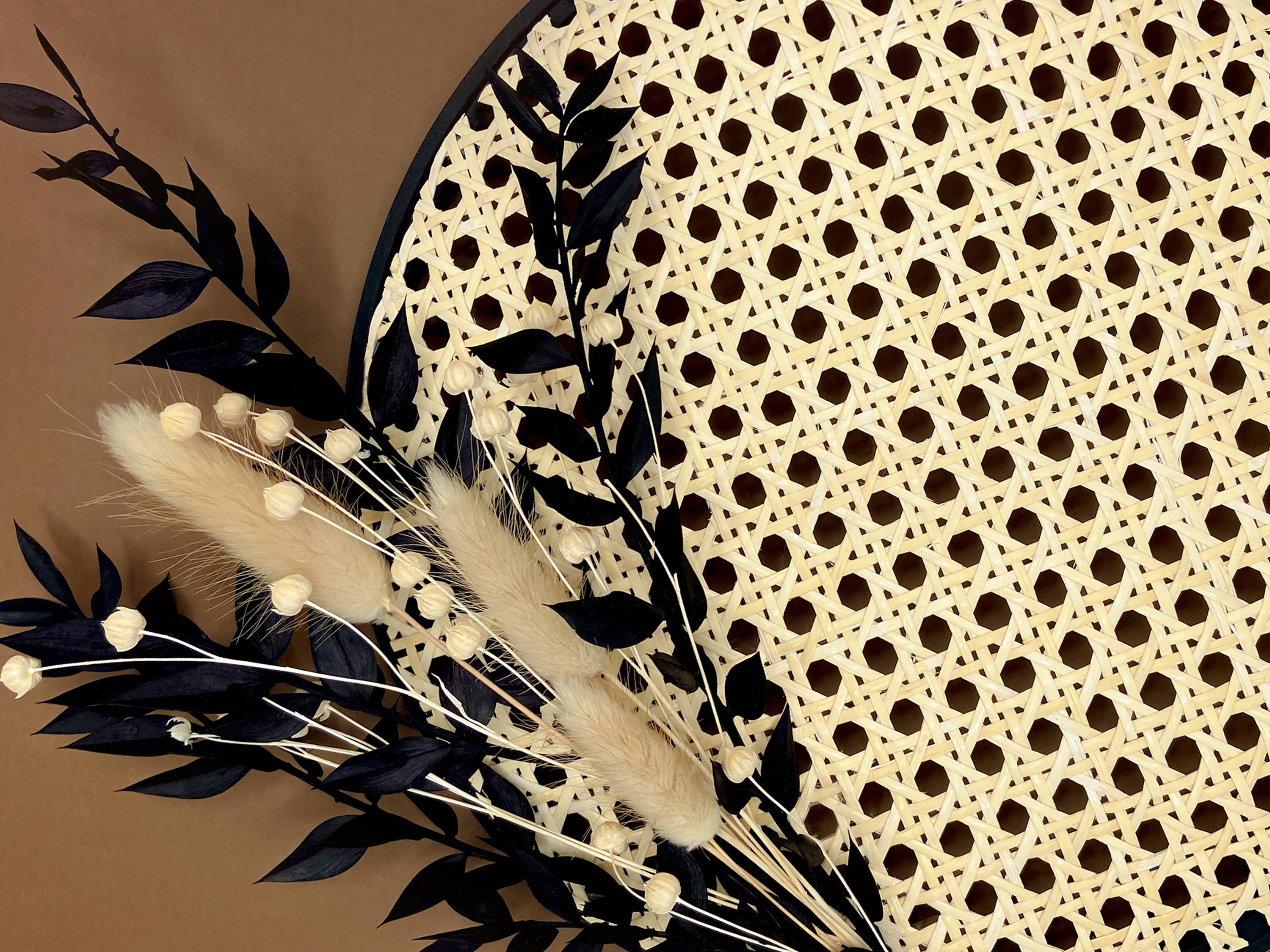 OLFFE - Wholesale Wreath - Natural Rattan & Dried Flowers Wreath1