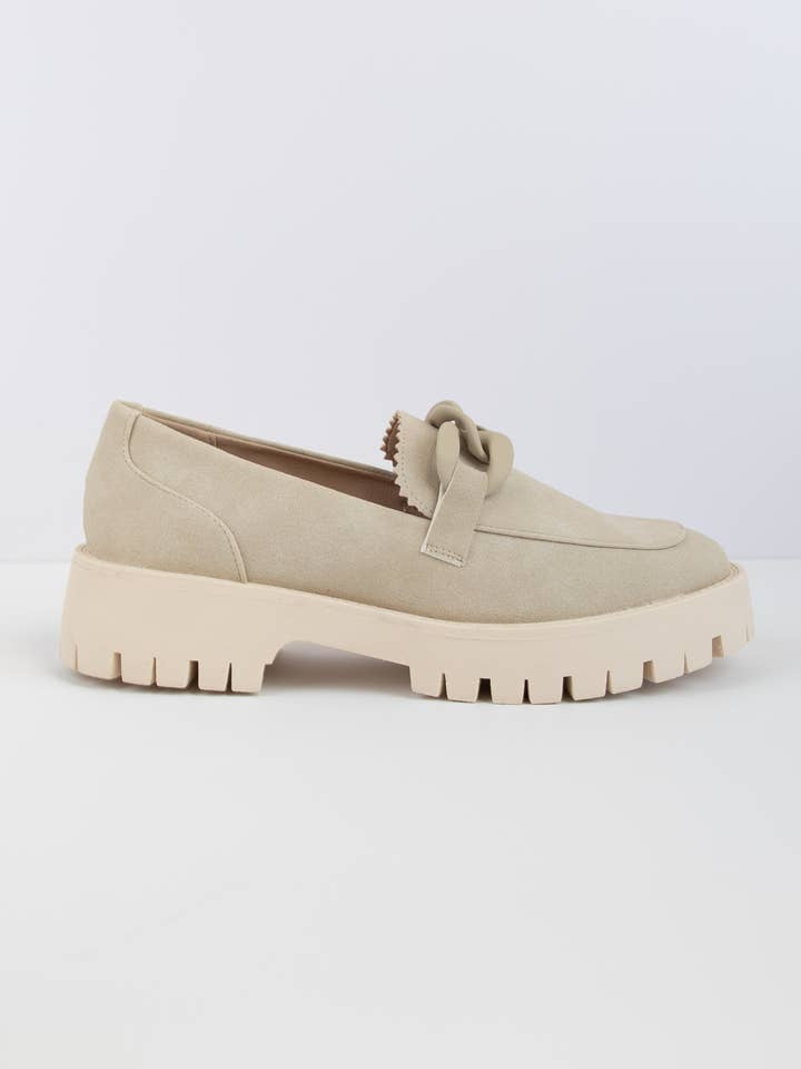 CCOCCI - Venta al por mayor Mocasines - Mujer - MOCASINES MADISON CON SUELA DE LENGÜETA Y DETALLE DE CADENA GRUESA CON ACABADO MATE21