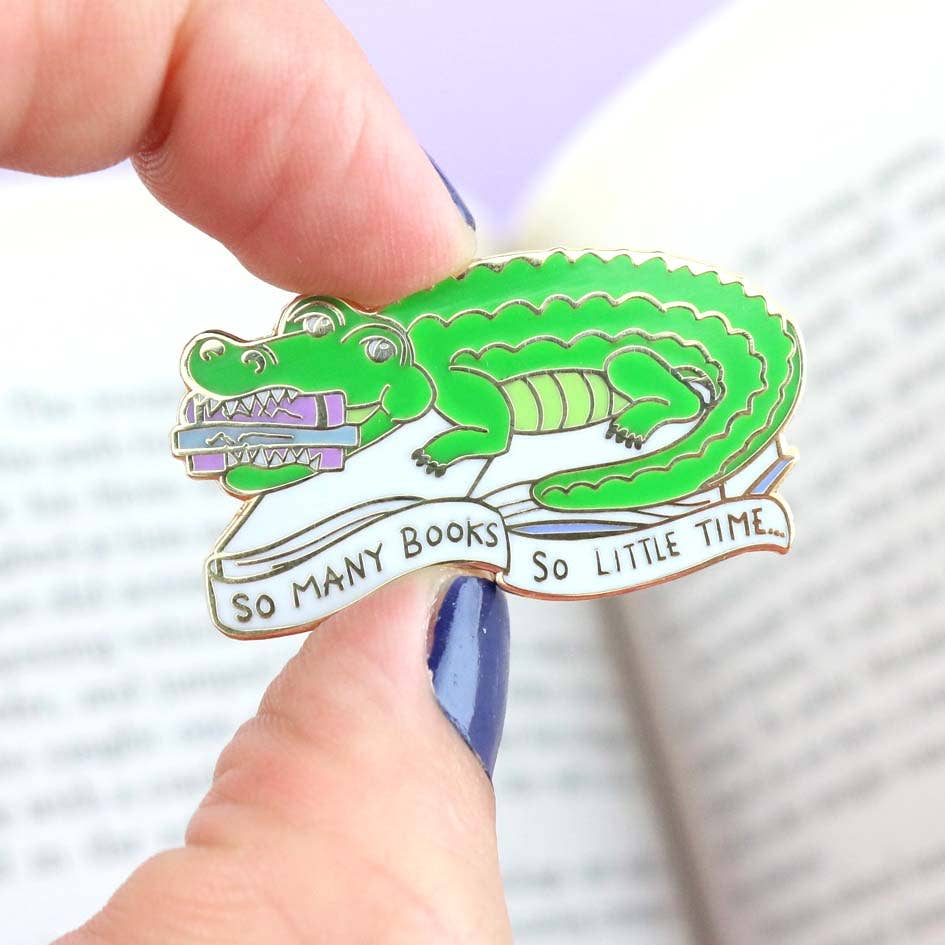 Jubly-Umph - Wholesale Lapel Pin/Button - So Many Books - So Little Time Crocodile Lapel Pin3