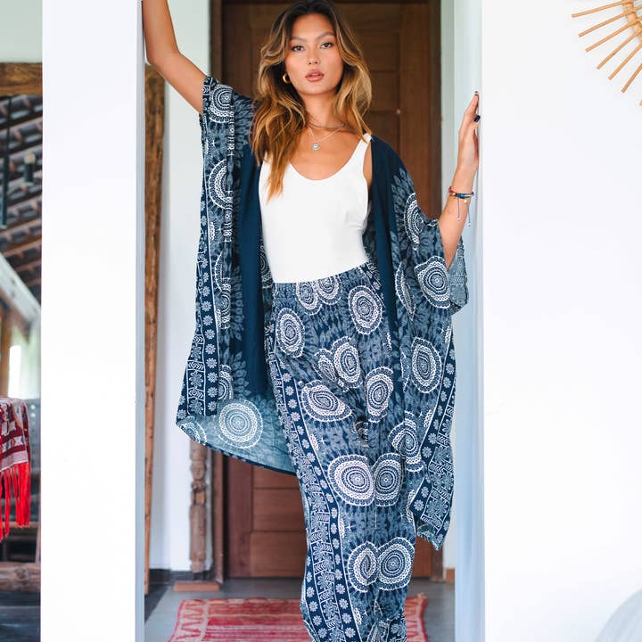 Lotus and Luna - Wholesale Pants - Women's - *BEST SELLER* Como Harem Pants with Pockets