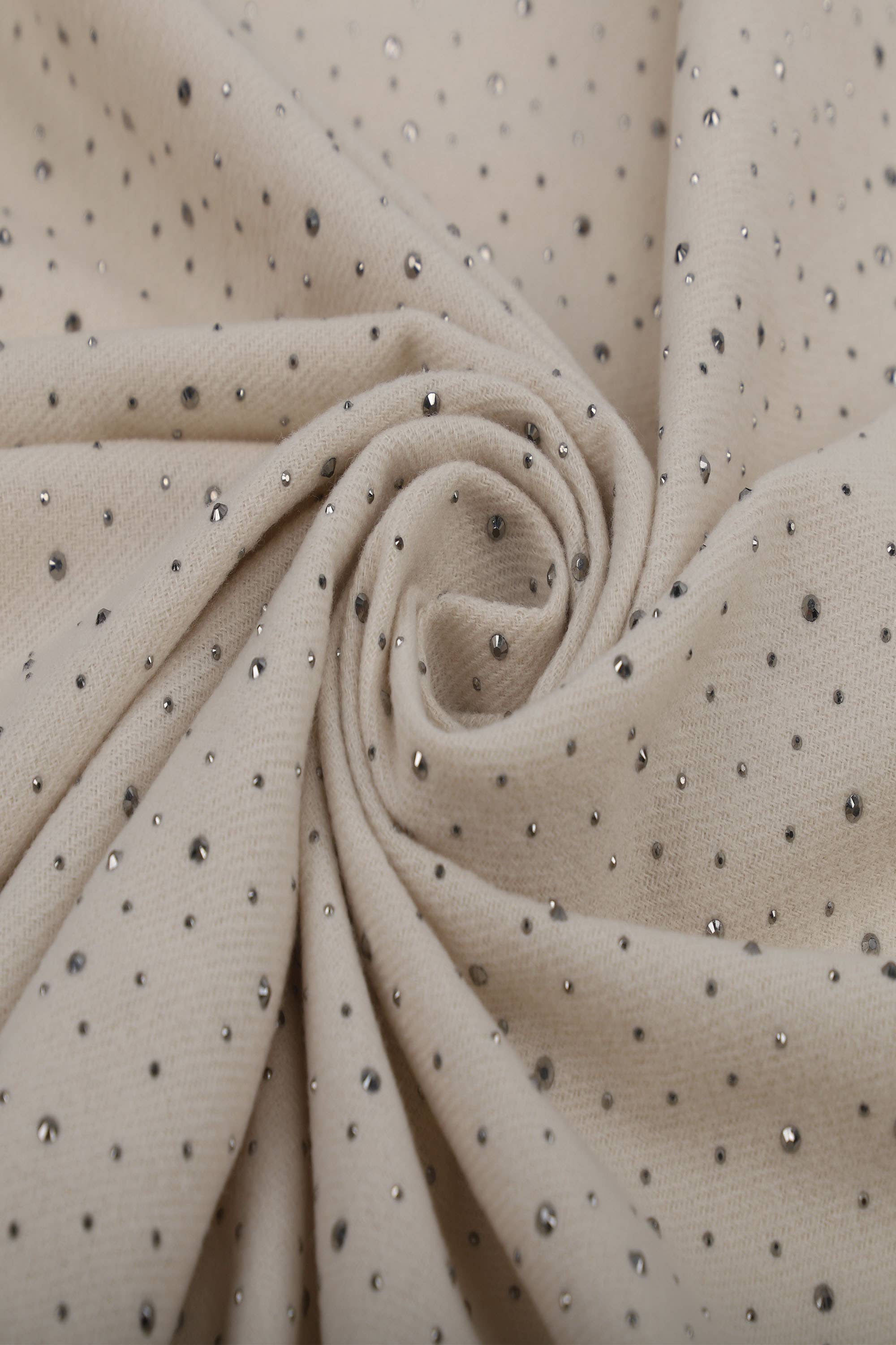 PHANIE MODE - Wholesale Scarf - Women's - E-09300 Scarf with rhinestones and fringes13