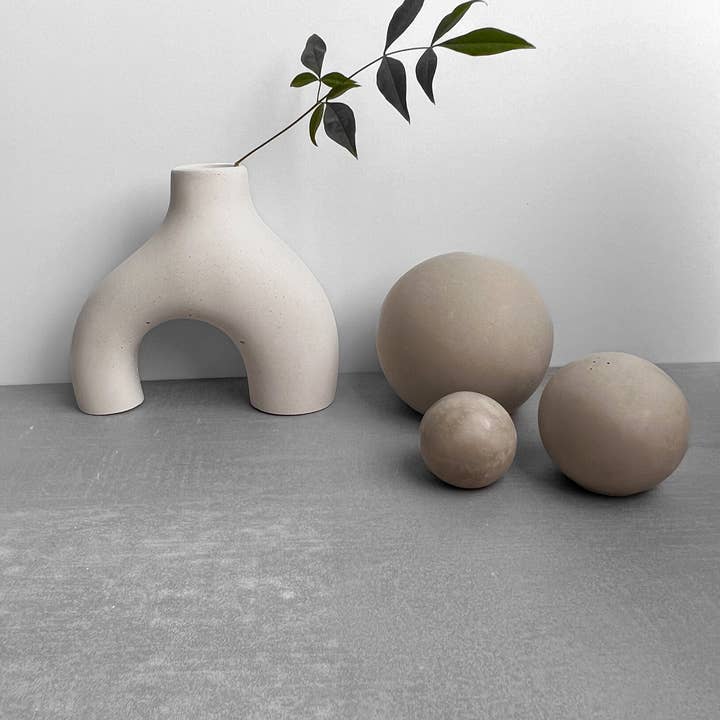 Minimal Loot Design - Wholesale Vase - Nordic Style Vase, Concrete Vase, Asymmetrical Modern Vase, Minimalist Vase, White Vase, Vase Decor, Minimalist Vase, Nordic Decor, Minimal4