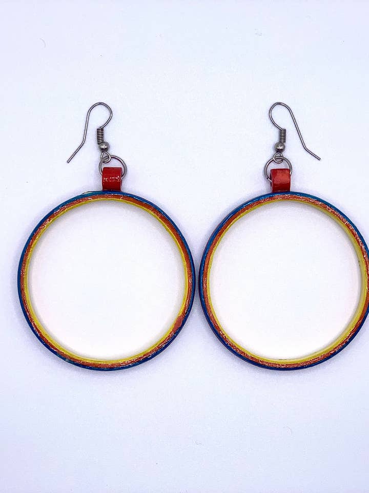 Orecchini grandi trapuntati per la vendita all'ingrosso da parte di Lokta Cards