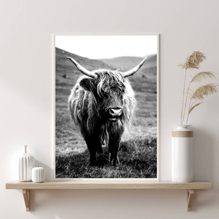 Wohnzimmer-Poster, Cheeky Highland Cow Print, Wanddekor für den Großhandel von PRINTD image