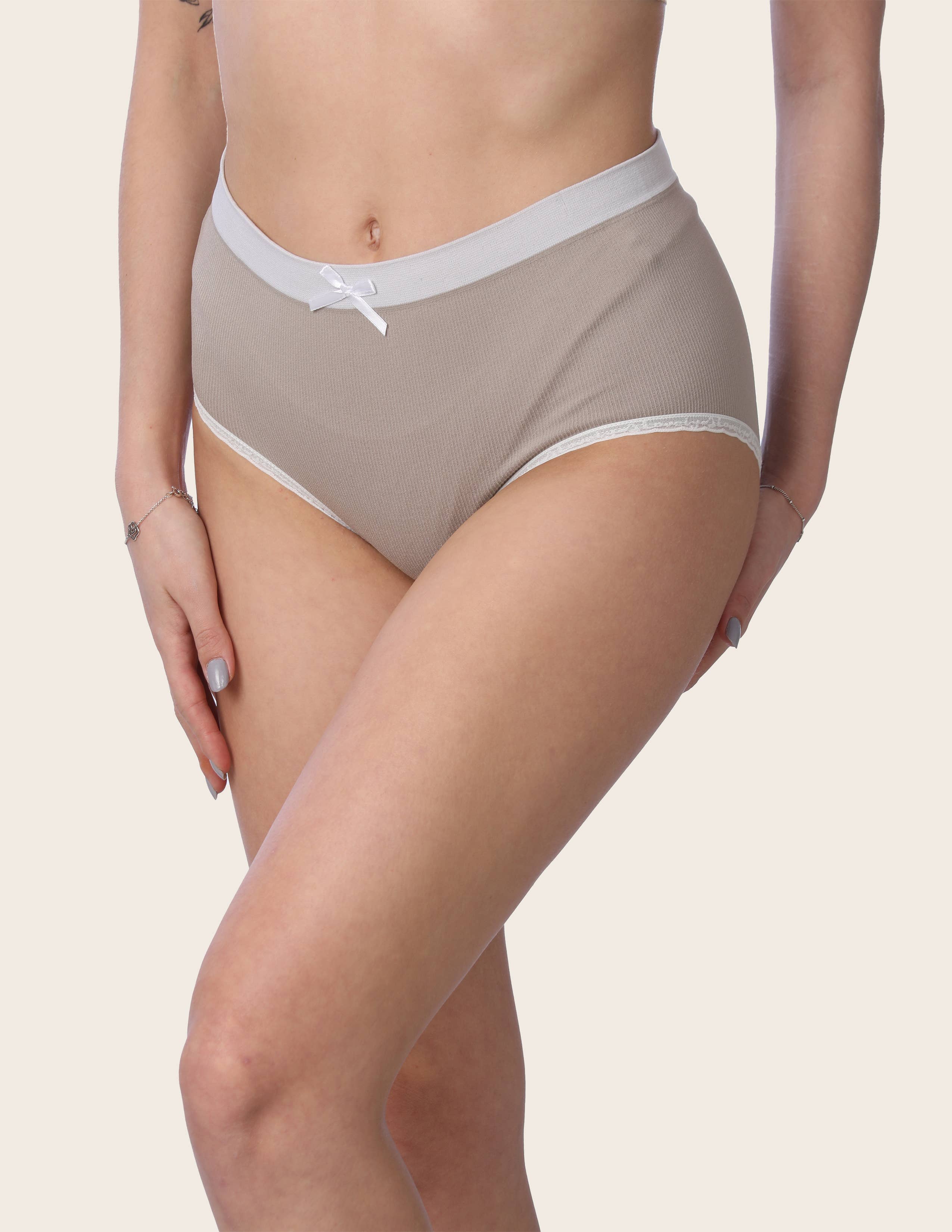 Isadora, Tipi toe, & James Fiallo - Wholesale Underwear - Women's - Women Isadora Low Rise Completely Seamless Brief/Underwear5