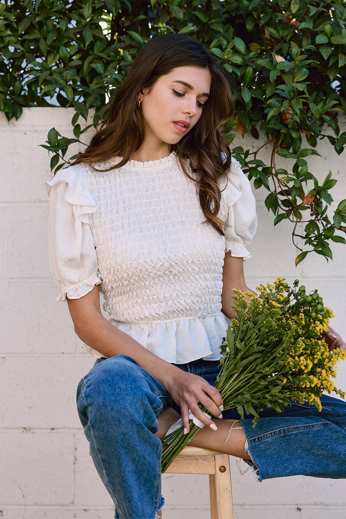 RAISONNEL - Wholesale Blouse - Women's - Linen Ruffle Smocking Blouse - RT10522