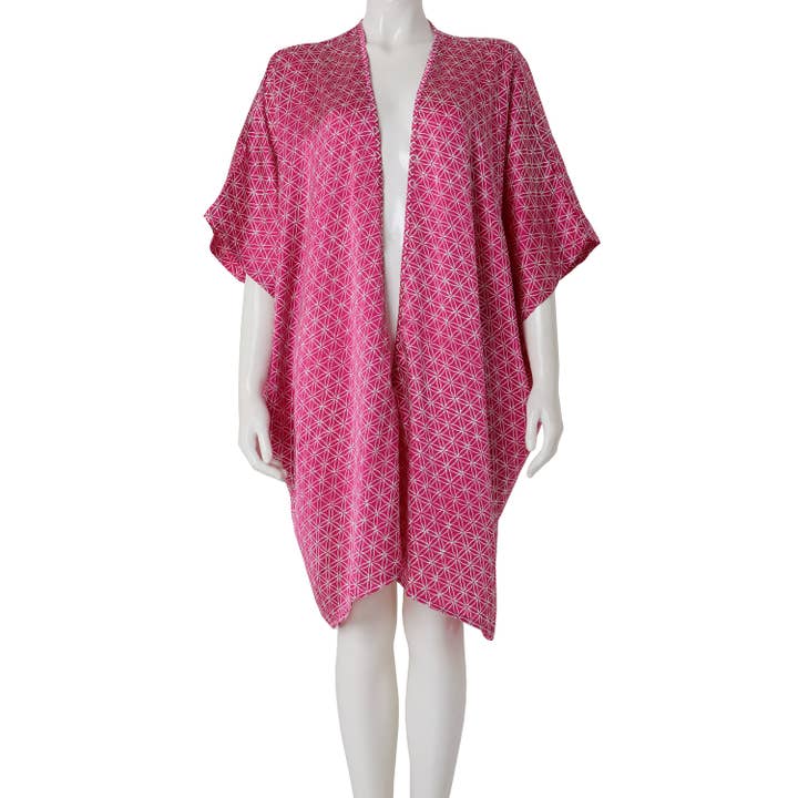 caftan ouvert en soie Flower of Life, rose pour la vente par LINDA HERING