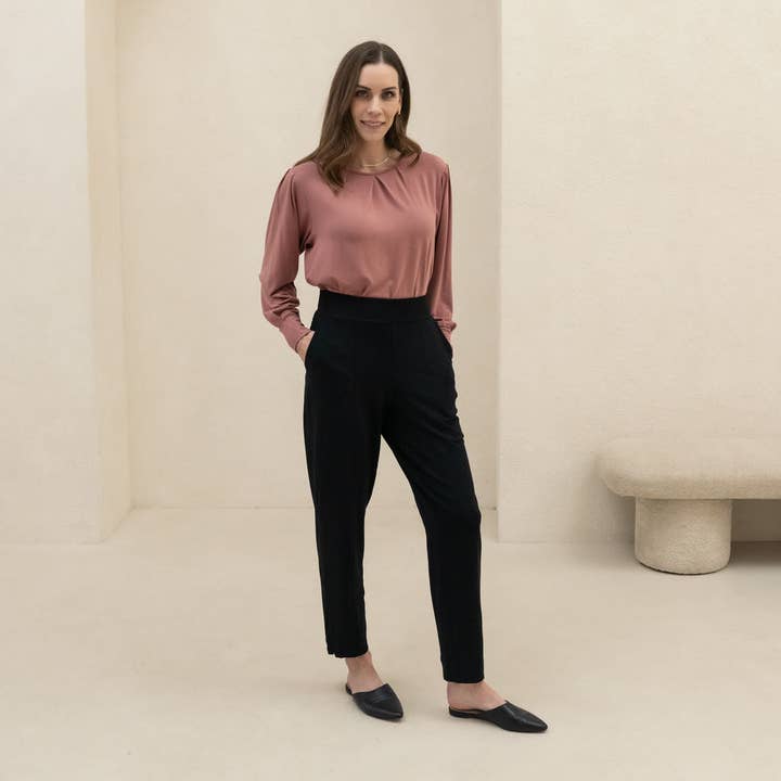 Encircled - Wholesale Blouse - Women's - The Comfy Blouson Top24