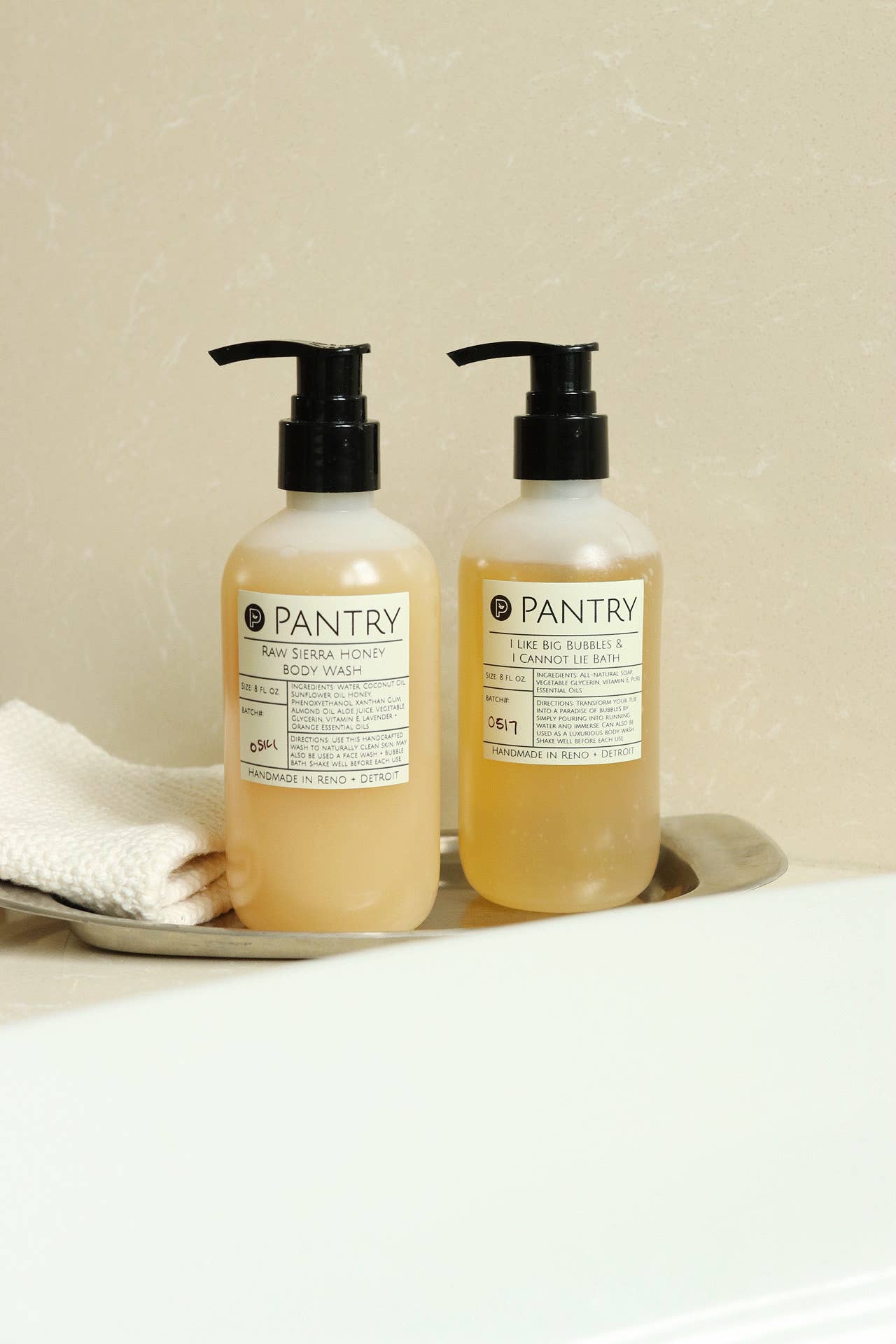 Pantry Products - Skin, Body, + Wellness - Wholesale Body Wash/douchegel - Ruwe Sierra Honing Body Wash | Huidverzorgende Douchezeep2