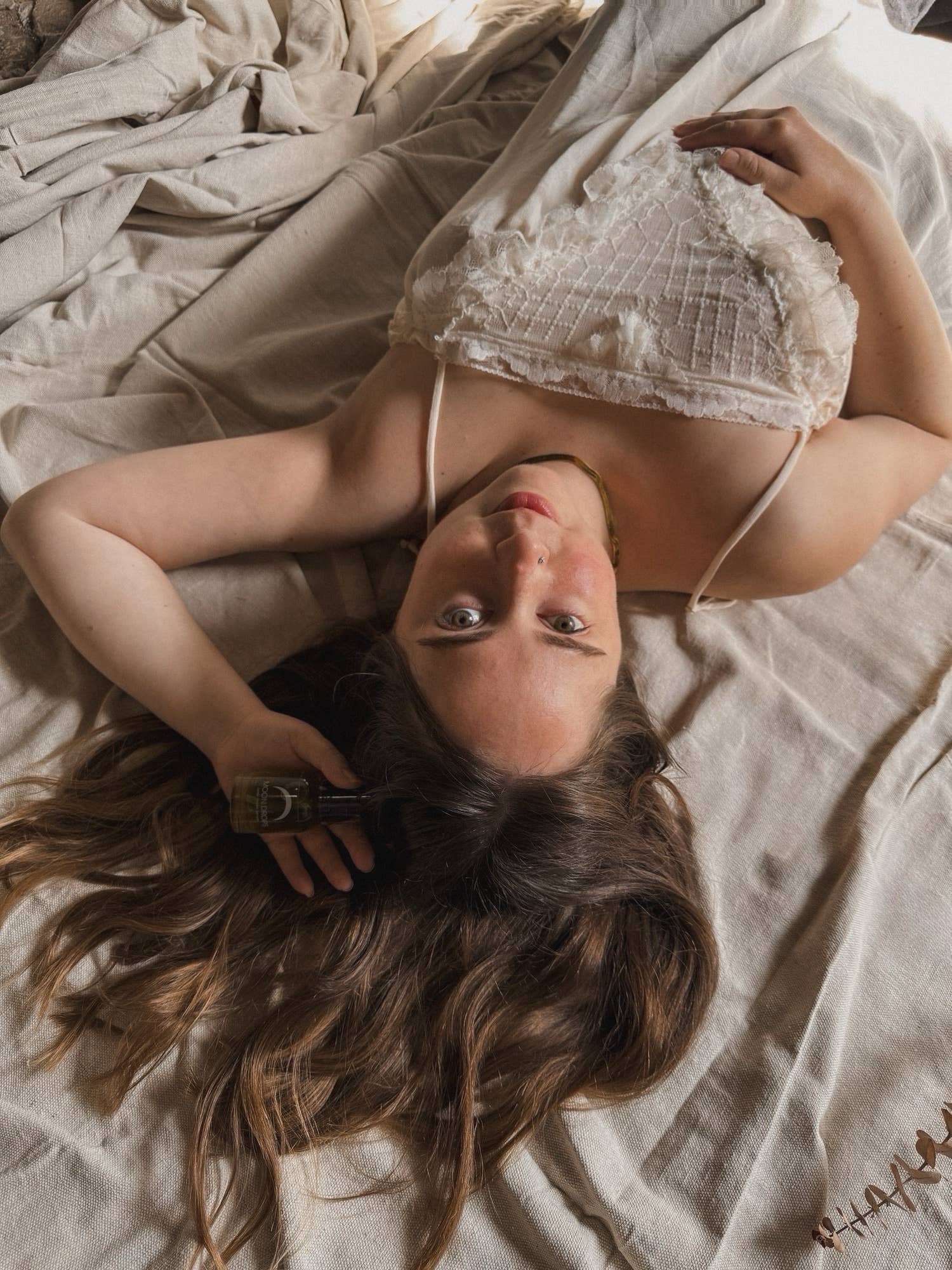 Bhava Wellness - Venta al por mayor Sérum facial - Moon Drops - suero reparador lunar2