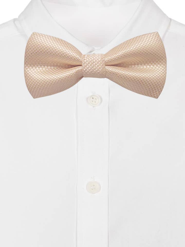 NŒUD PAPILLON EN RAYONNE ABRICOT POUR GARÇON pour la vente par Josvil