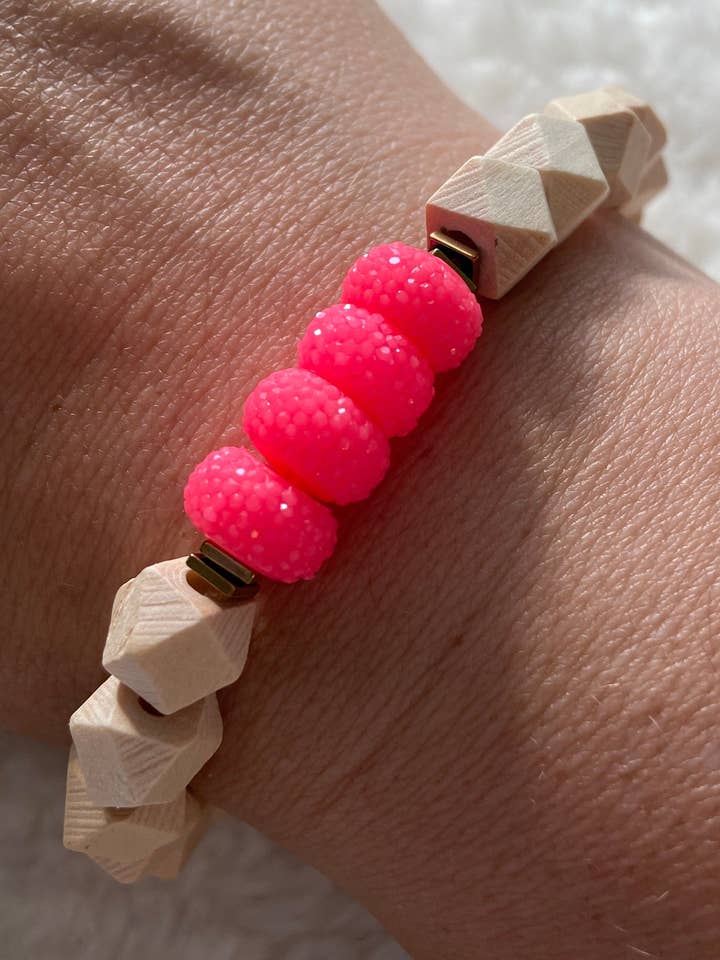 Beaded Bracelet With Hot Pink Beads And Geometric Wooden Beads With Gold Detail. for wholesale by Good Vibes Beads Design