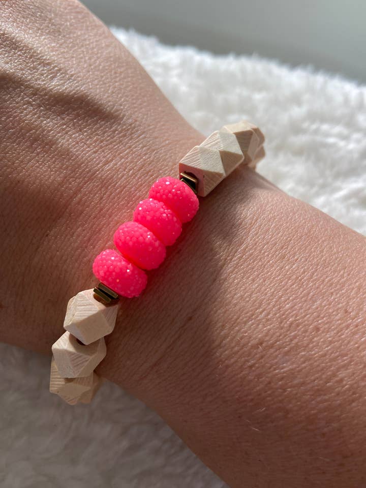 Beaded Bracelet With Hot Pink Beads And Geometric Wooden Beads With Gold Detail. for wholesale by Good Vibes Beads Design
