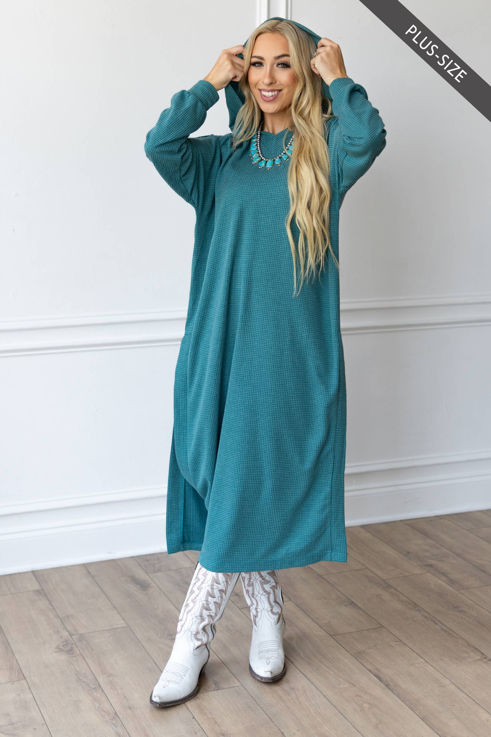 Dear Scarlett - Wholesale Dress - Women's - PLUS SIZE Waffle Knit Thermal Duster2