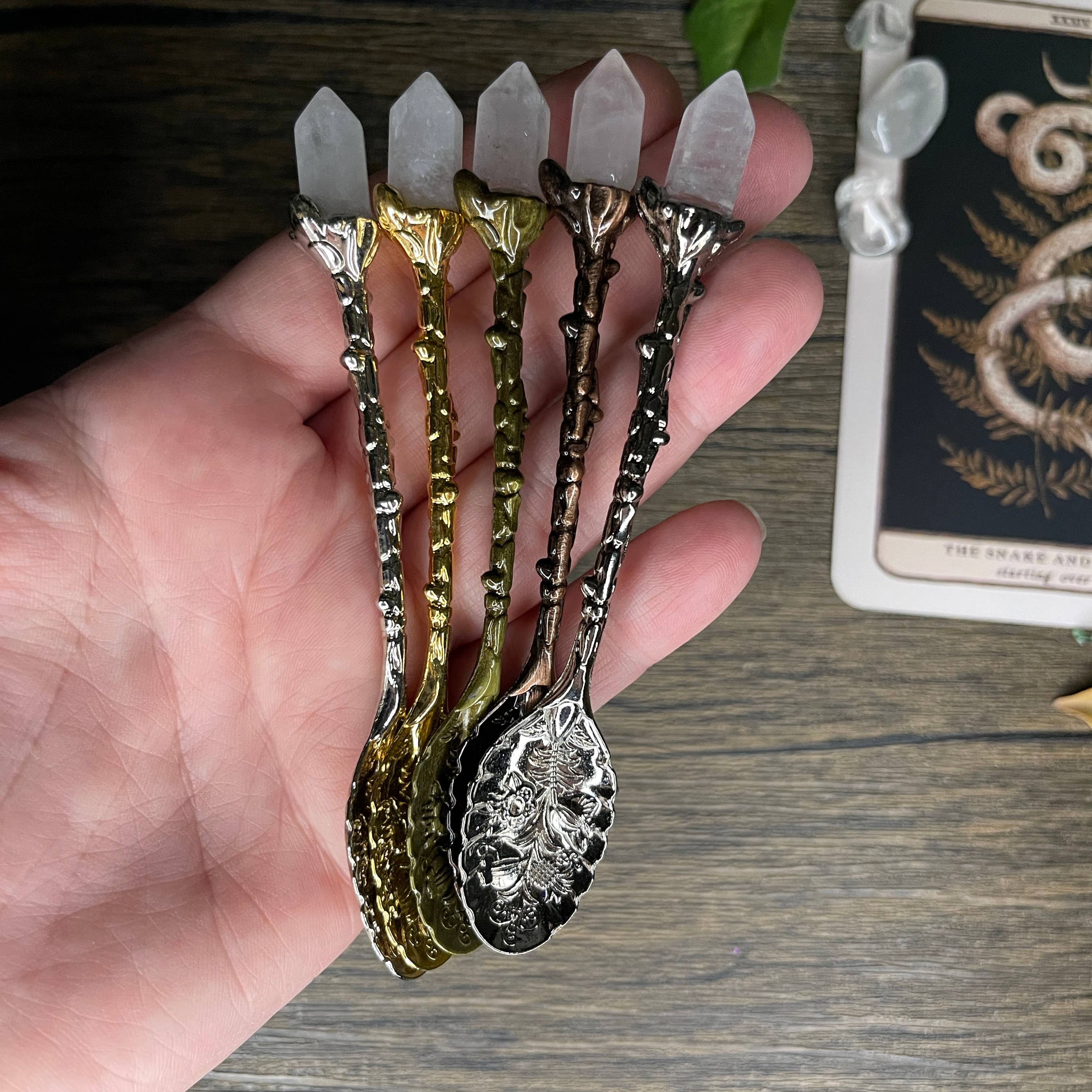 Moondust and Raven - Vente Cuillère de cuisine - Cuillère à herbes en cristal de quartz, fournitures d’apothicaire pour sorcellerie2