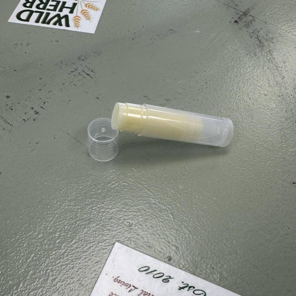 Wild Herb Soap Co - Vendita all'ingrosso Burro di cacao - Balsamo Labbra Rinfrescante alla Menta Verde Invernale Selvaggia1