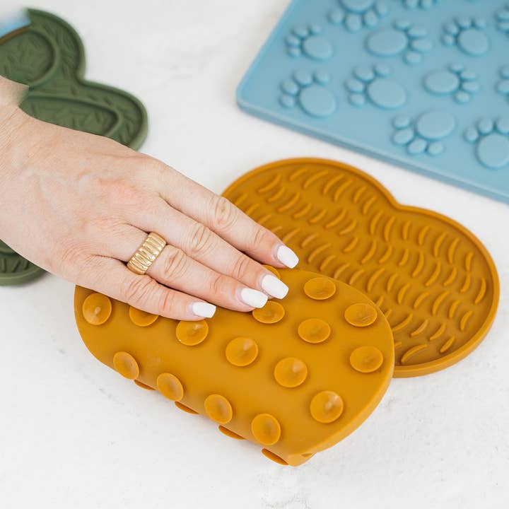 dexypaws - Wholesale Pet Food Mat - Dog - Brown Dog Bone Enrichment Licking Mat5