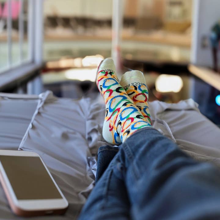 Sock Panda - Wholesale Socks - Unisex - Olympic Ring Pattern Socks from the Sock Panda (Adult Small)