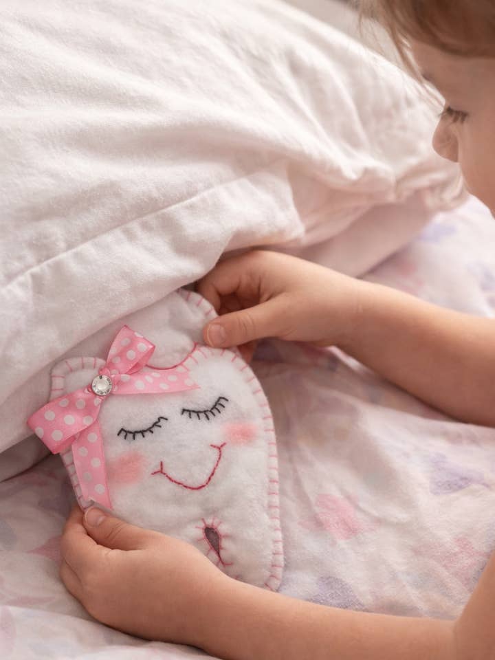 Muñeca de almohada de hada de los dientes hecha a mano con bolsillo para venta al por mayor de The Clairity Room