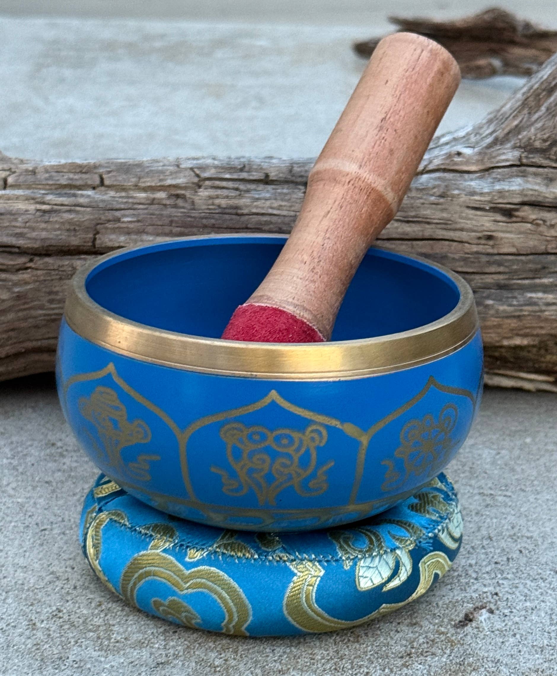 Lungta Imports - Wholesale Meditation Supplies - Singing Bowl Complete Set ~ 8 Lucky Symbols ~ For Meditation10