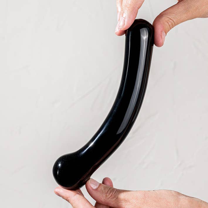 Obsidian Curve Crystal Dildo for wholesale by Yoni Pleasure Palace