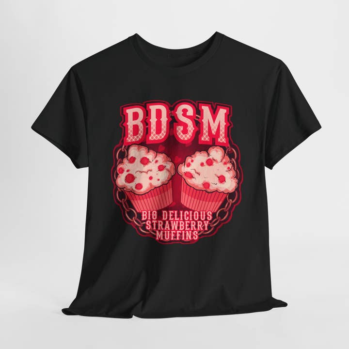 T-shirt Unissexo de Algodão Pesado com Muffins de Morango Grandes e Deliciosos por atacado de LVB Art