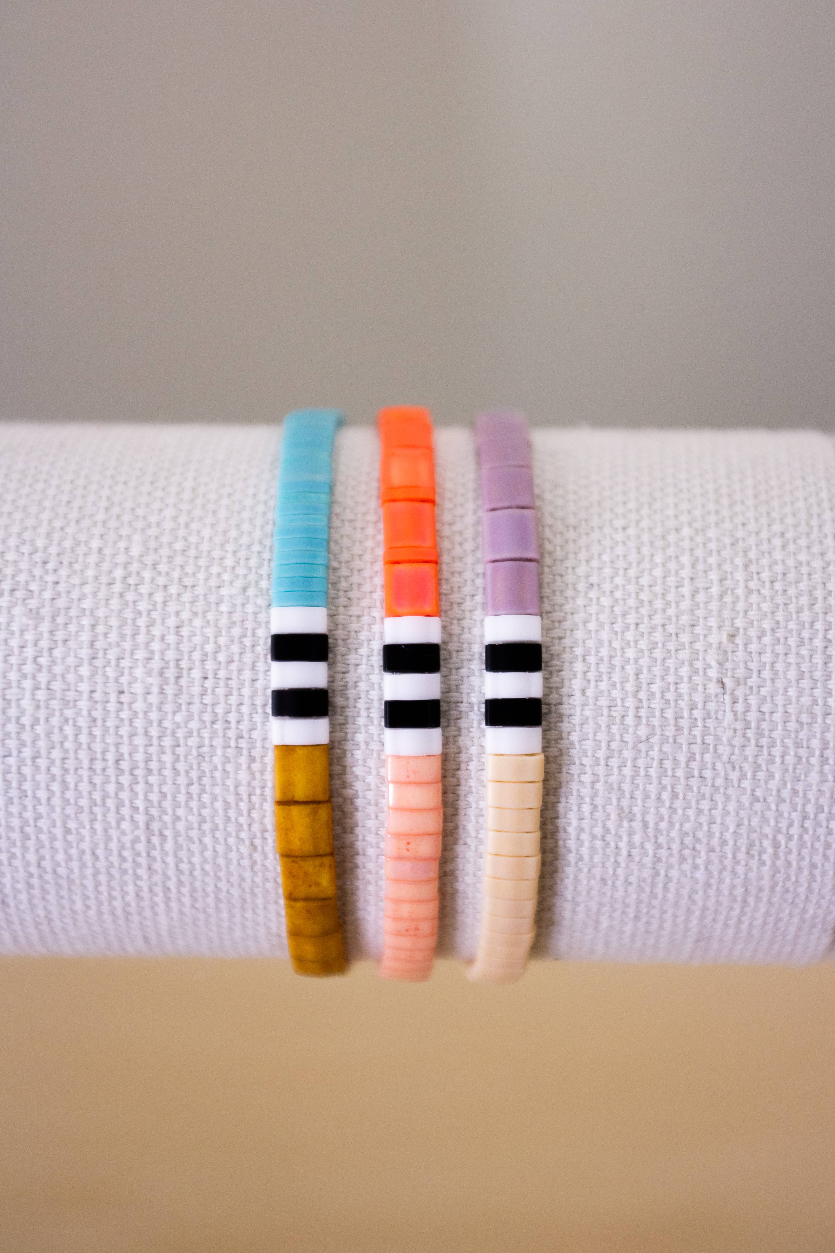 Libbies Bracelets - Wholesale Beaded Bracelet - Obvious5