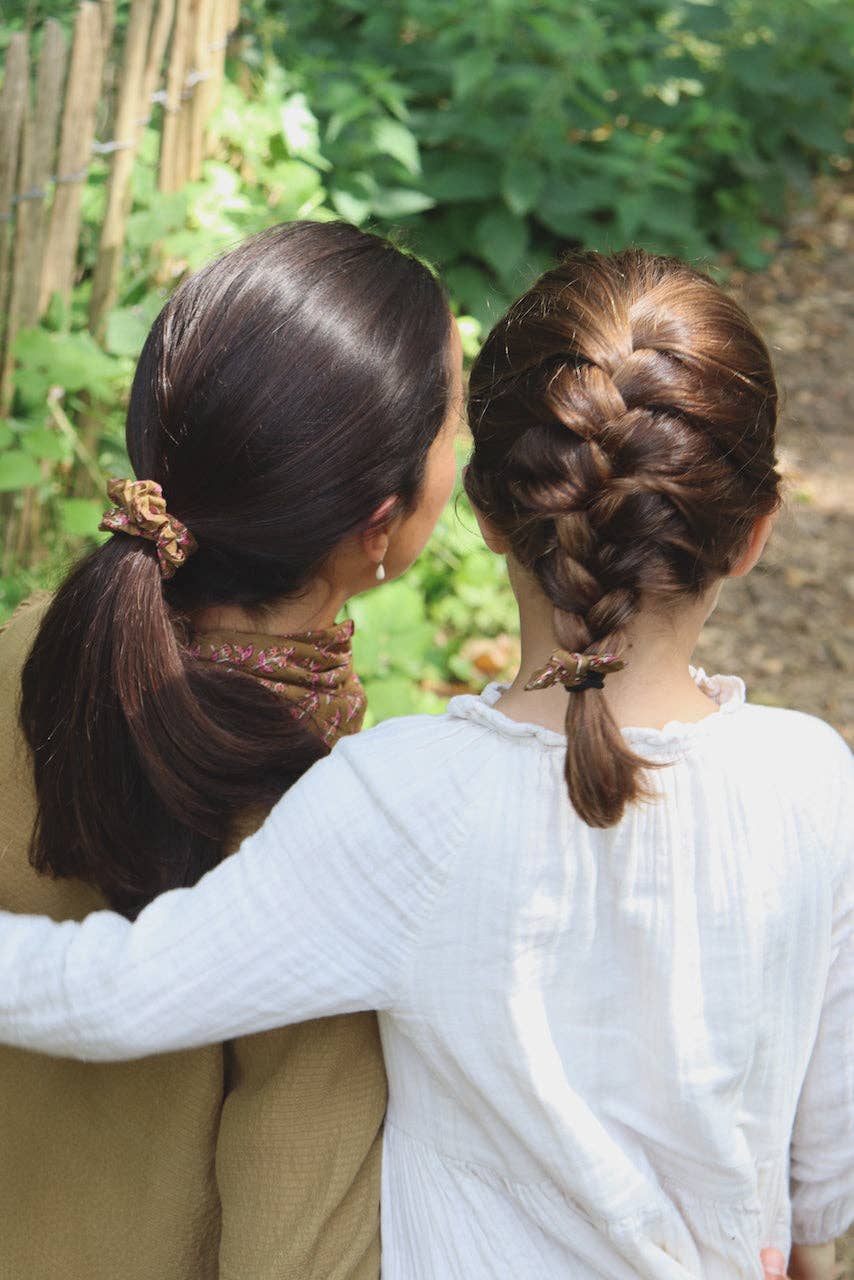 Maho - Wholesale Scrunchie - Women's - Bridget Olive Flowers7