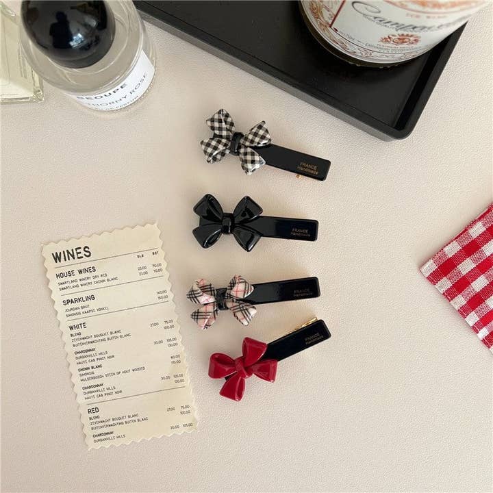 Ganchos de Cabelo de Bico de Pato de Cor Sólida e Fofa por atacado de Plush Looks