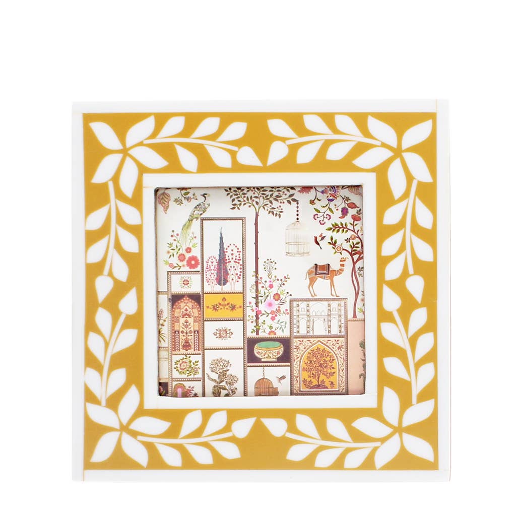 Rex B2B - UK – wholesale Picture frame – Square resin picture frame (3.5" X 3.5") - Mustard yellow1