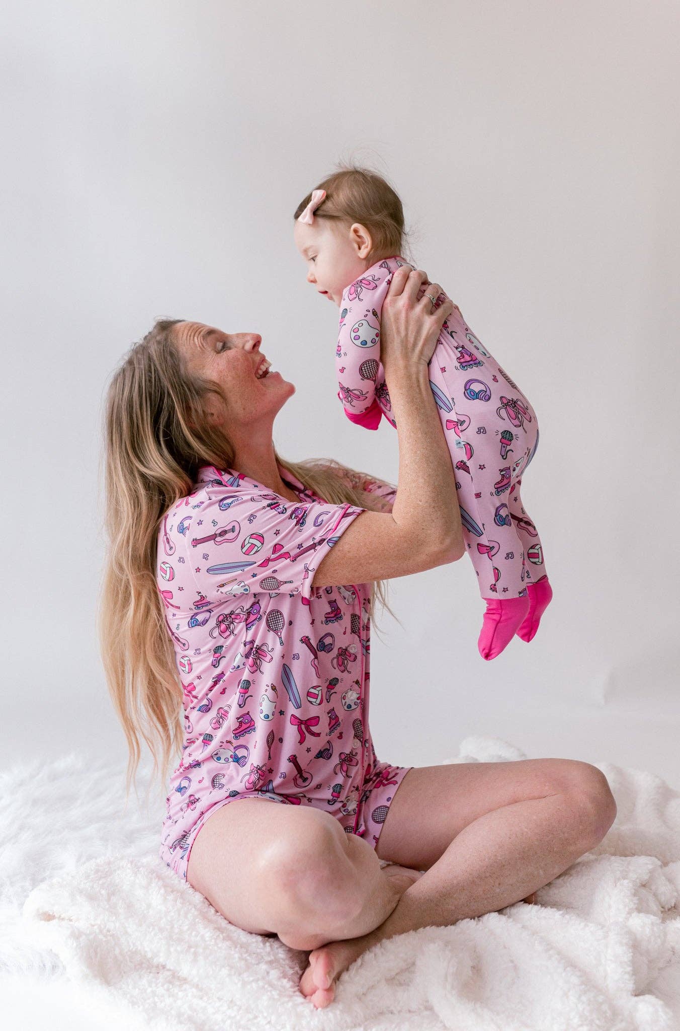 Little Beam Co. - Wholesale Sleepsuit - Baby - Pink “I Can Do All Things” Zippy3