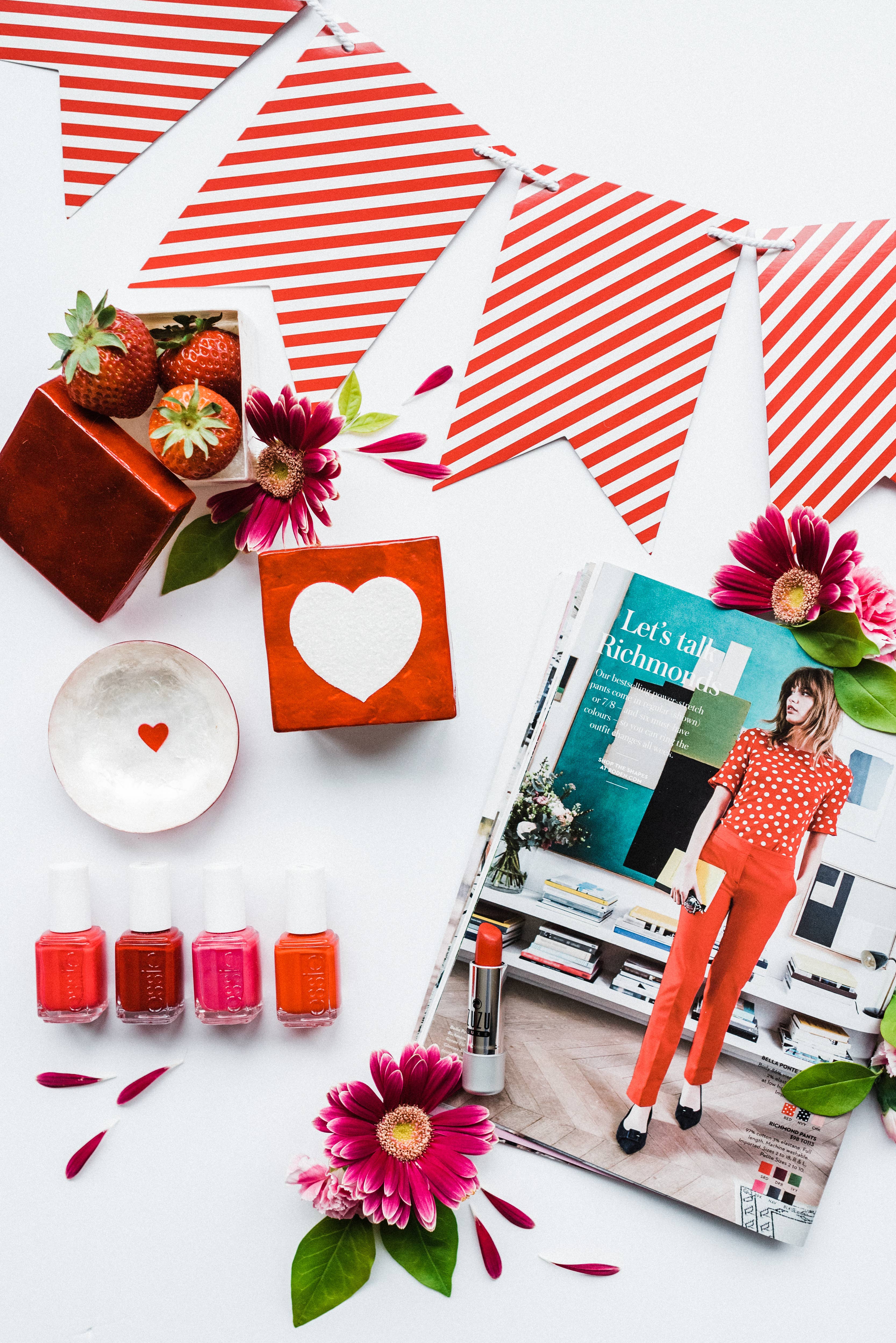 Dekorasyon Gifts  Decor - Wholesale Decorative Plate/Dish/Bowl - 3" Mini Capiz Bowl  w/Heart4