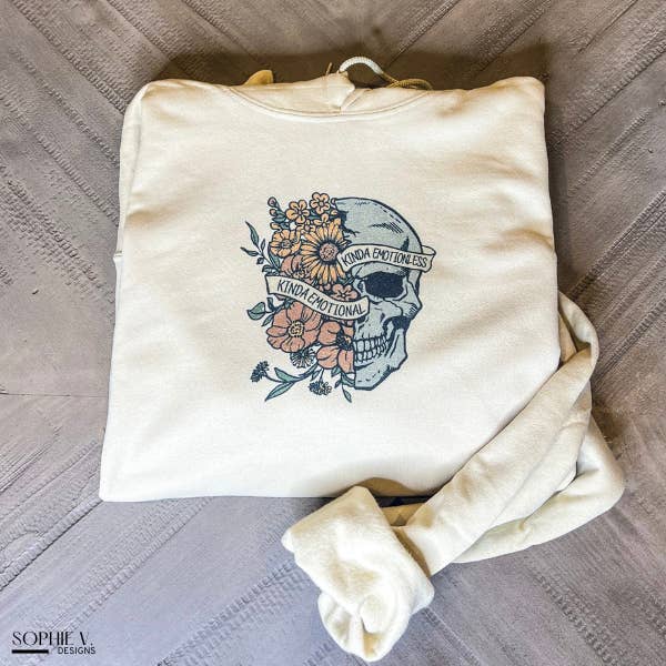 Felpa "Kinda Emotional, Kinda Emotionless" - Sabbia per la vendita all'ingrosso da parte di Sophie V. Designs