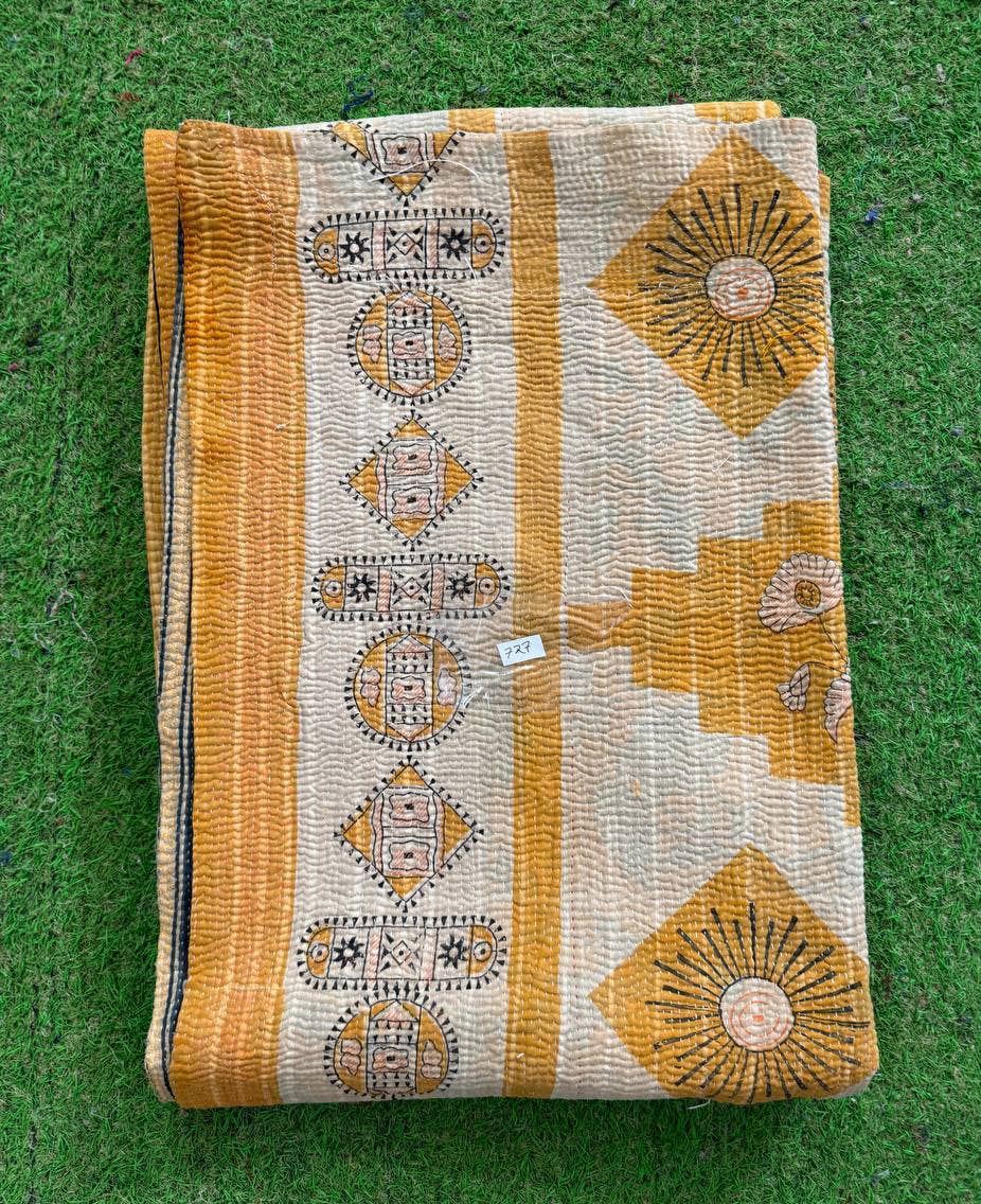 bhavnas boutique - Wholesale Quilt - Bedcover Cotton Bedspread Kantha Stitch Quilt Vintage Gudari7
