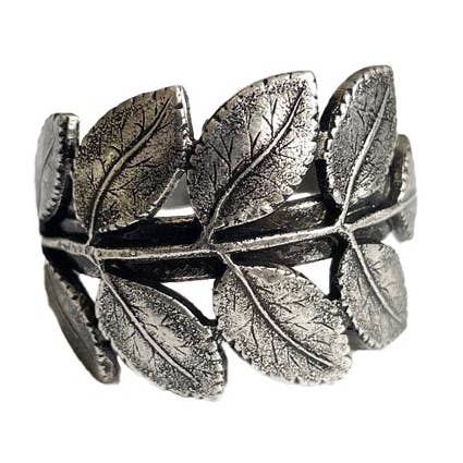 Stainless Silver Acacia Leaf Ring - jewelry - gi for wholesale by Lotta Djossou Paris