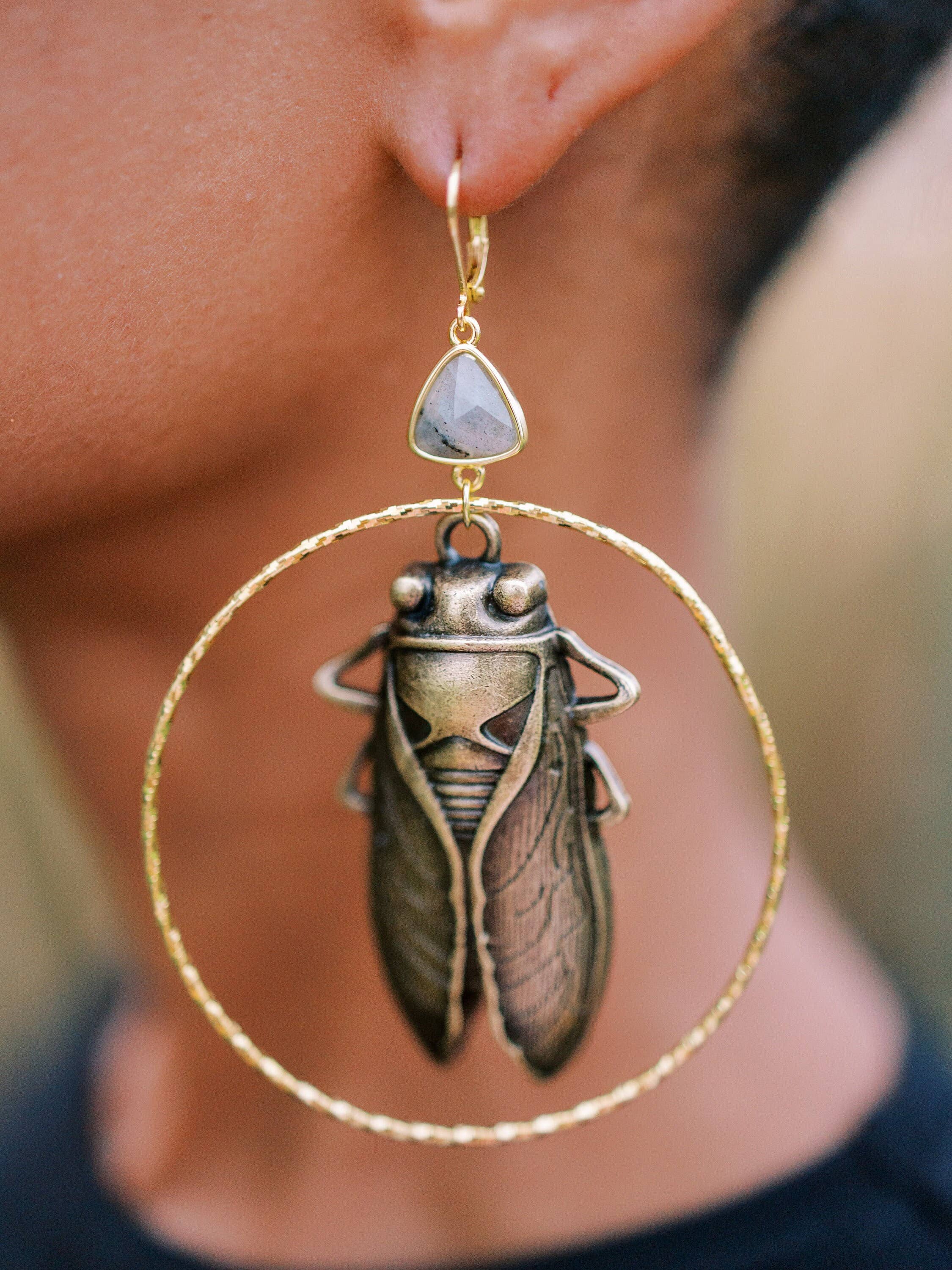 WonderLight Jewelry – wholesale Dangle earrings – Large Witchy Cicada  Earrings - Affirmation Jewelry9