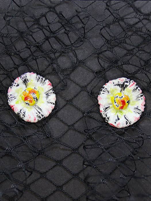 ODE 102 DAISY EARRINGS for wholesale by Oggidonna