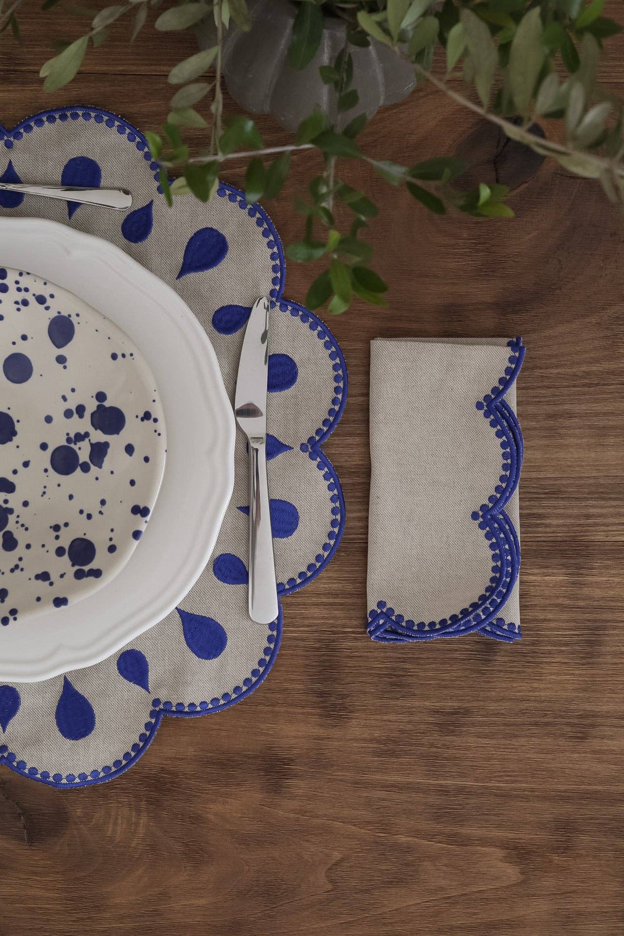 Mariaida Home - Vente Serviettes de table en tissu - Guardanapo Gotas, beige avec bleu2