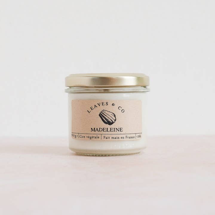 Leaves & Co - Wholesale Jar/Filled Candle - Handmade scented candle vegetable wax - Madeleine0