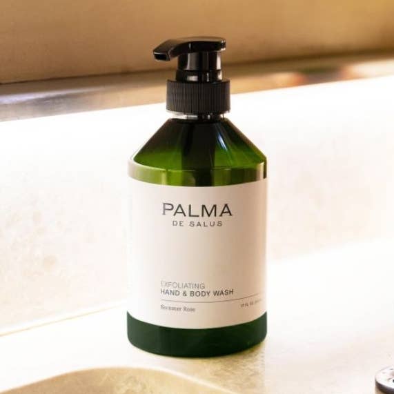 Summer Rose Luxury Hand & Body Wash - Exfoliating, Vegan for wholesale by Palma de Salus | Elevate your daily hand care