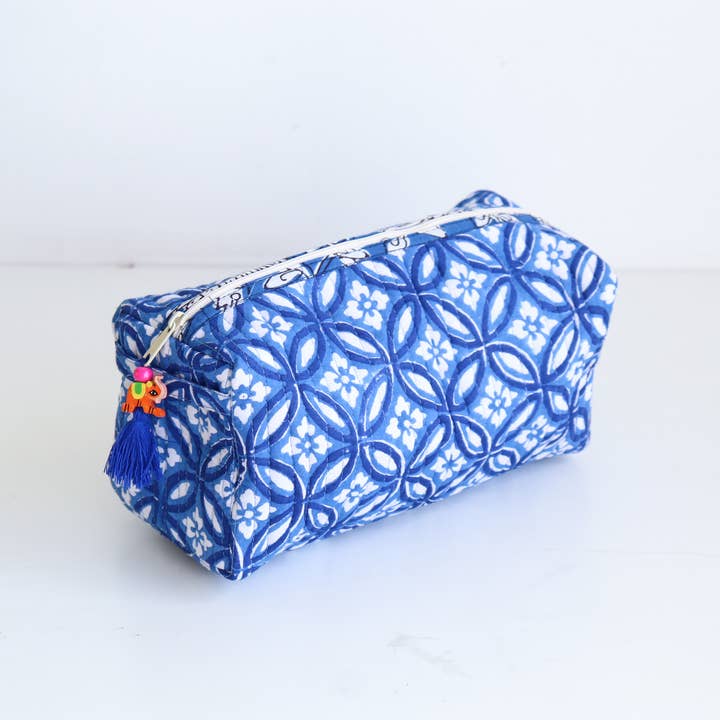 TerraWeave - Wholesale Makeup/Cosmetic Bag - Floral Quilted Makeup Travel Bag - Bridesmaid & Wifey Gift