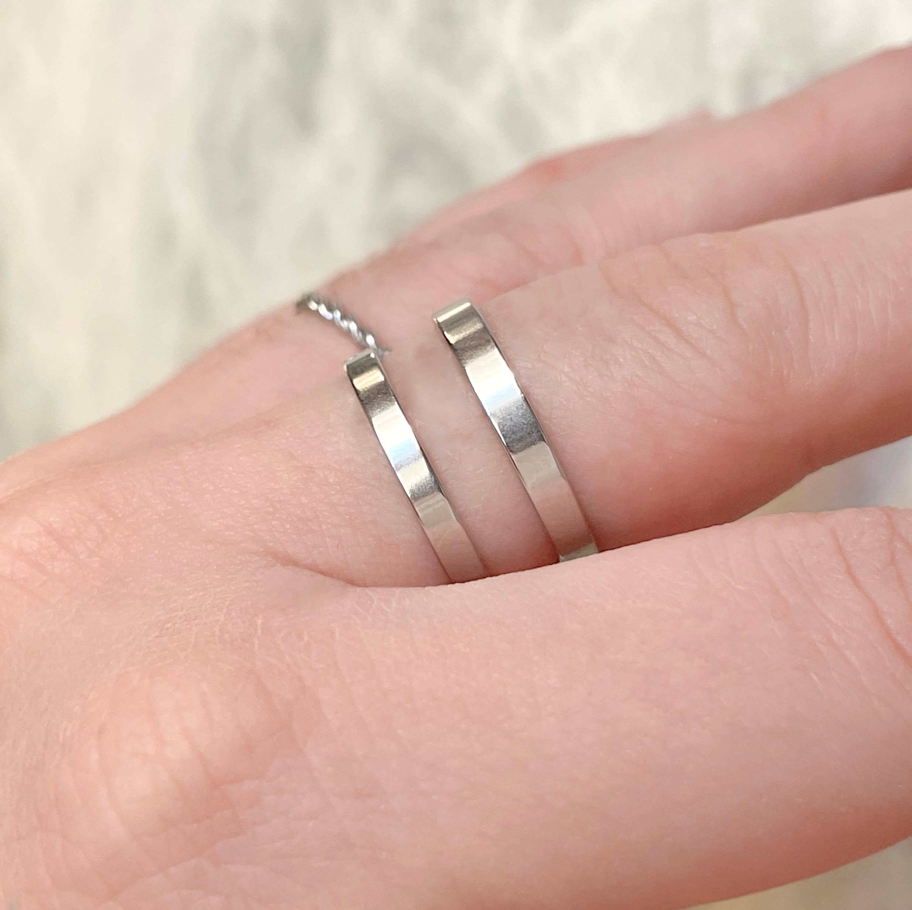 Blueyejewelry – Engroshandel Båndring – Guldbelagt Ring - Anløbningsfri Åben Dobbeltbåndsring7