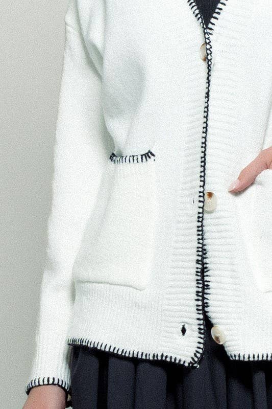 IVOIRE Cardigan en maille décontracté à boutons avec surpiqûres contrastées en vente sur Faire2